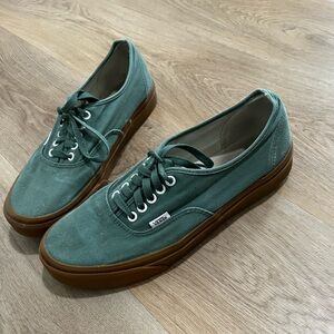 Vans Men's Green Canvas Sneakers - size 10 US